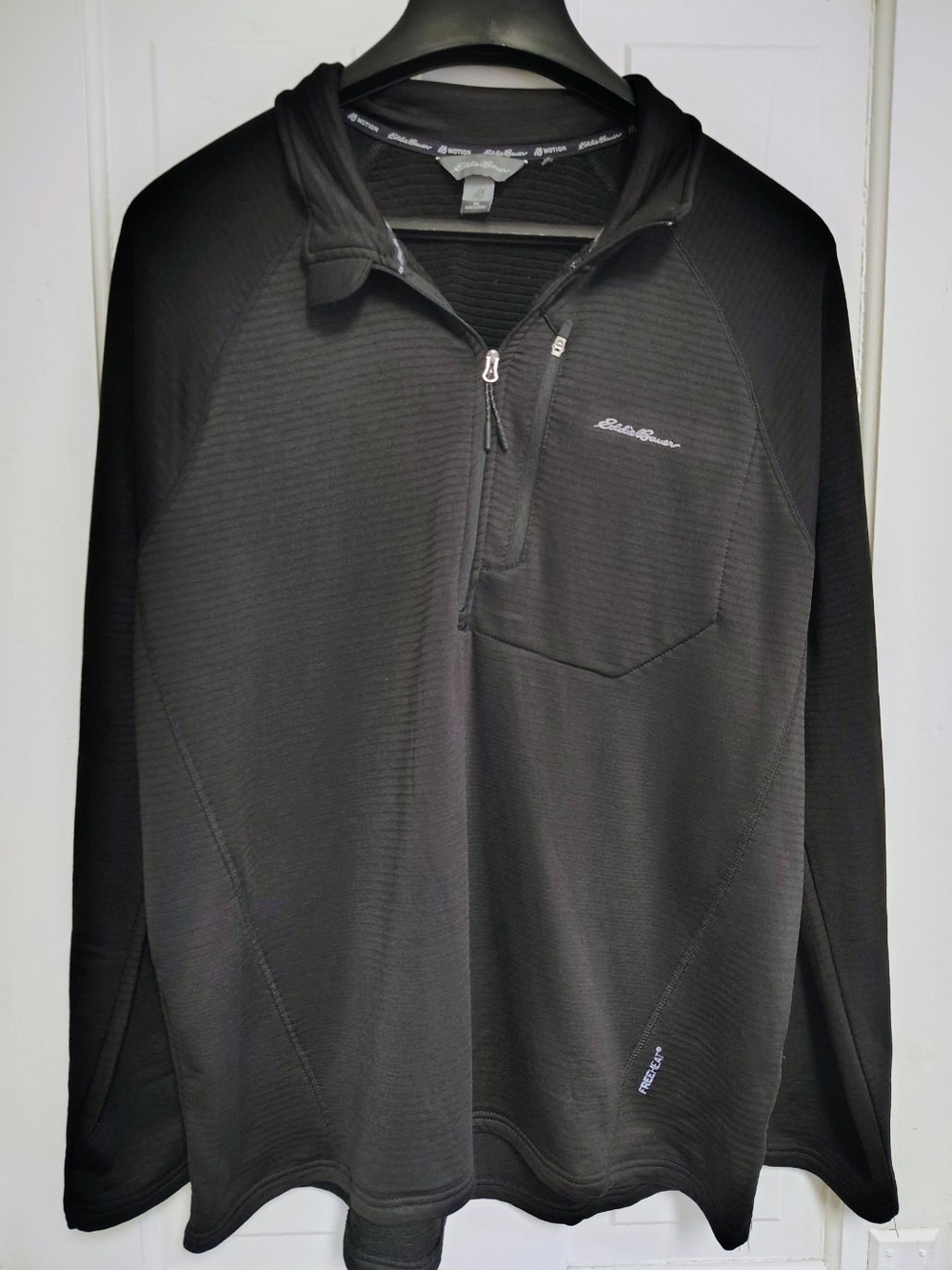 Eddie Bauer Long Sleeve Black Quarter Zip Pullover Size XL